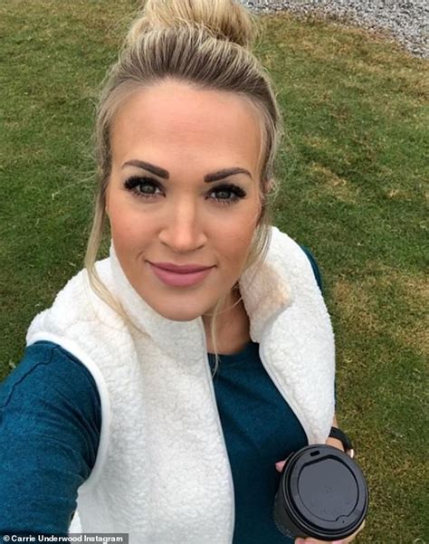 soccer mom selfie|Country Music Star Carrie Underwood's 'Soccer Mom' .